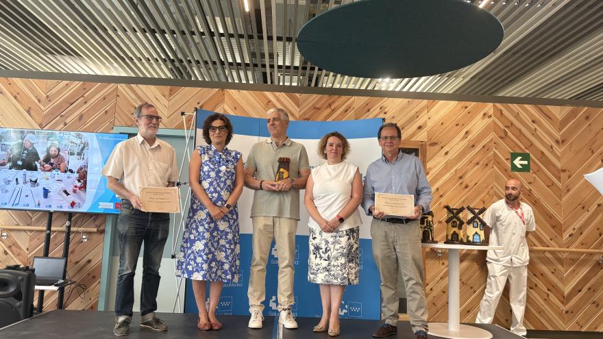 La Comunidad de Madrid reconoce las aportaciones a la investigación y la mejora de la calidad de vida de los pacientes con ELA Acto de reconocimiento aportaciones a la investigación y la mejora de la calidad de vida de los pacientes con ELA