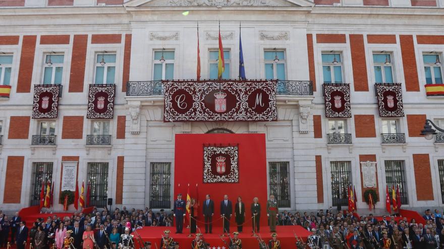 Rollán, en la parada militar en homenaje a los Héroes del 2 de Mayo