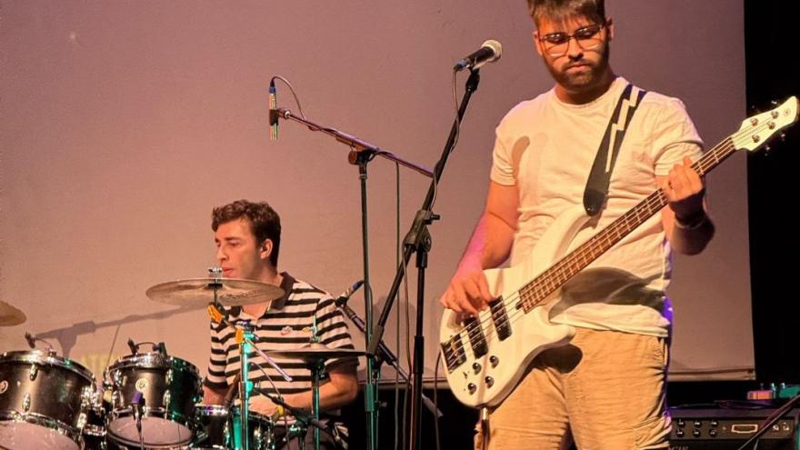 La Comunidad de Madrid ayuda en cinco años a 30.000 jóvenes músicos en sus ensayos y grabaciones musicales  Concierto del grupo Malo Será en Metrónomo