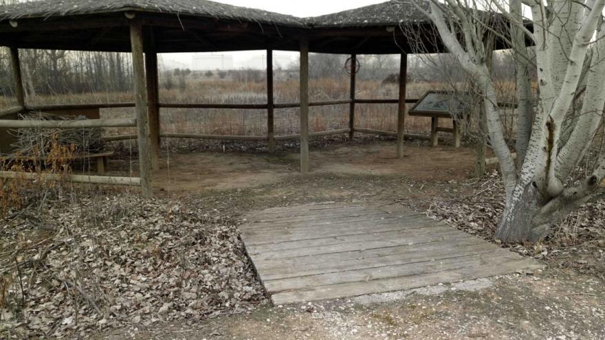 Observatorio de Aves del Centro de educación ambiental Caserio de Henares