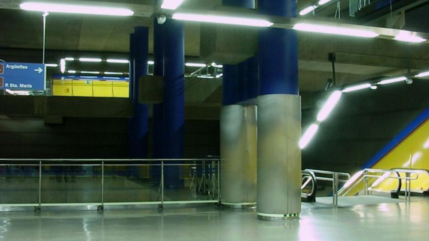 Vestíbulo de la estación de Canillas