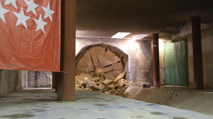 Entrada de la tuneladora en una estación