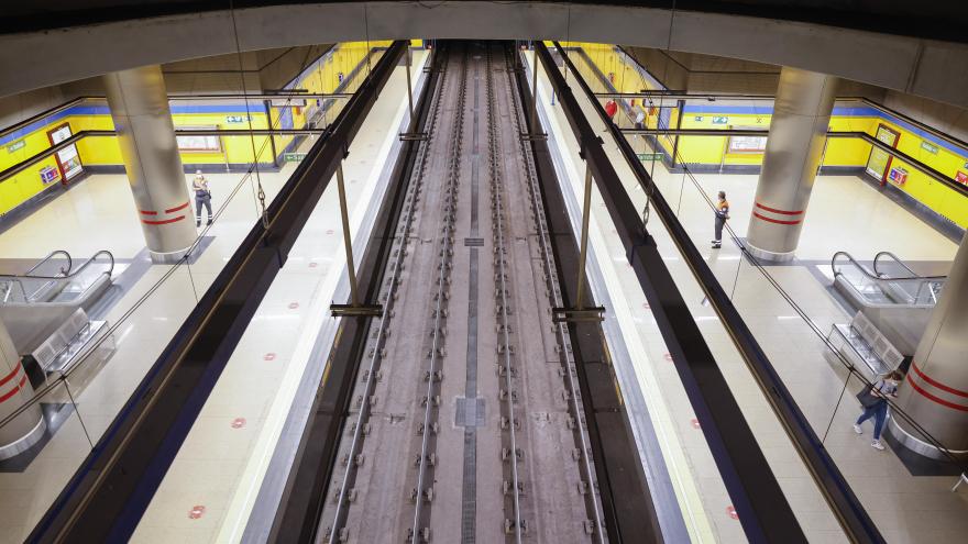 Imagen de las vías de Metro Sur en la estación de Hospital de Móstoles