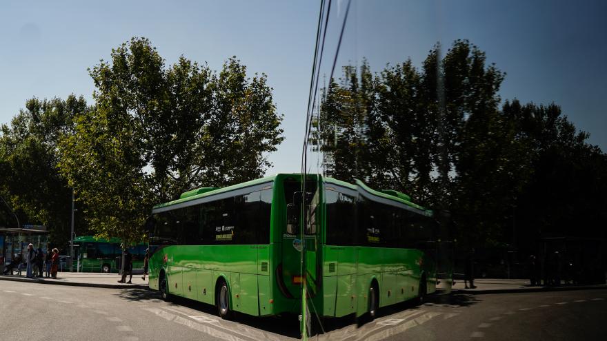 imagen de un autobús 100% eléctrico del Consorcio de Transportes de la Comunidad de Madrid