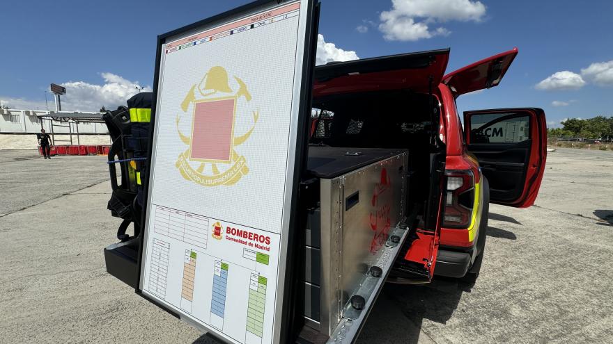 La Comunidad de Madrid compra seis nuevos vehículos para continuar la renovación de la flota de su Cuerpo de Bomberos pick up del Cuerpo de Bomberos