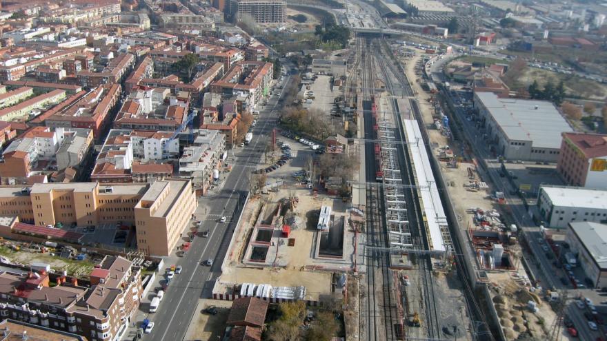 Vista aérea de la estación de Villaverde Alto durante las obras