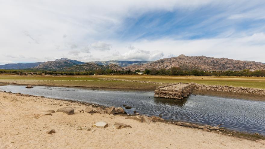 Embalse Santillana