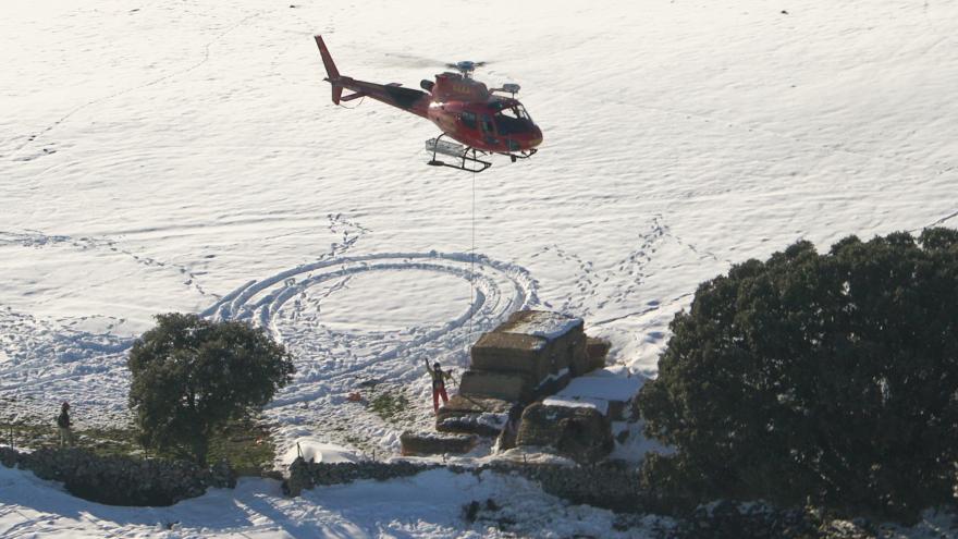 operación por vía aérea para alimentar ganado