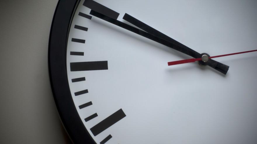 Comunicación horario oficina de farmacia Reloj de pared