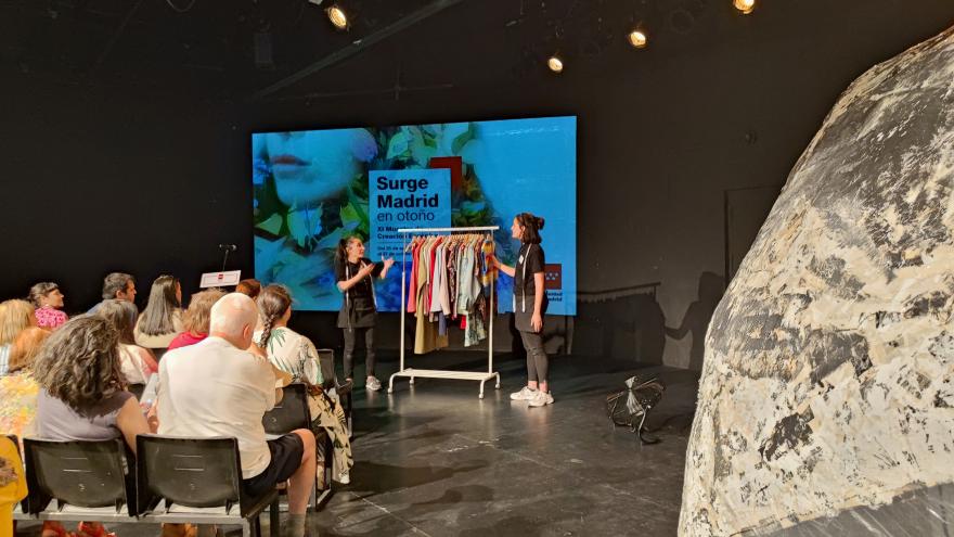 Martín presenta el festival Surge Madrid en Otoño El viceconsejero Luis Martín durante la presentación del festival Surge Madrid en Otoño