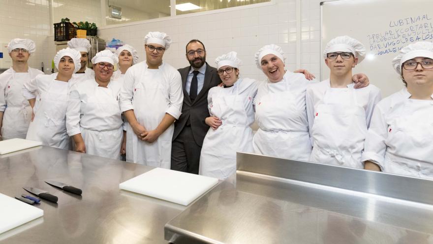 Manuel Gimenez durante la visita