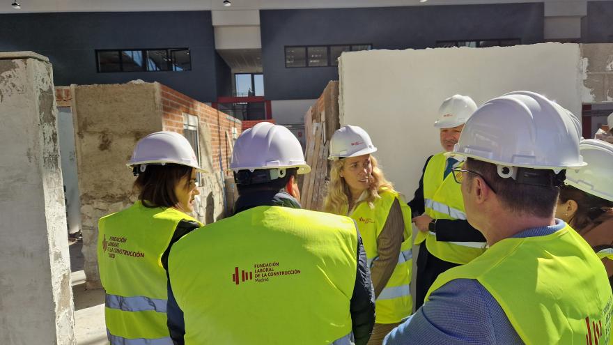 La consejera Rocío Albert durante su visita a la Fundación Laboral de la Construcción