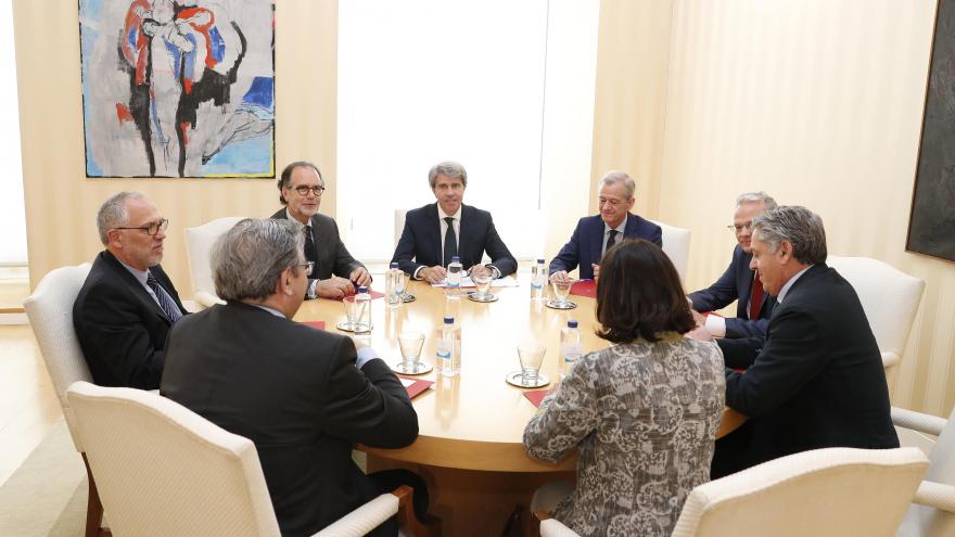 Garrido se reúne con las autoridades judiciales y fiscales de la región Garrido se reúne con las autoridades judiciales y fiscales de la región