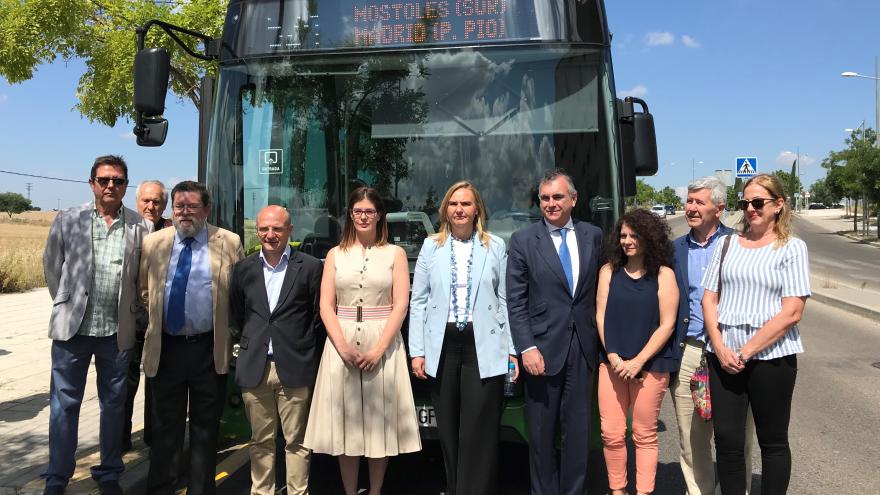 Gonzalo inaugura el servicio, que tendrá una frecuencia de entre 20 y 30 minutos todos los días del año