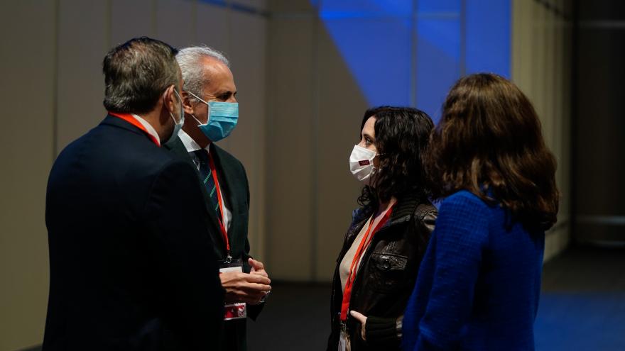 Díaz Ayuso visita el Centro de Datos de IFEMA