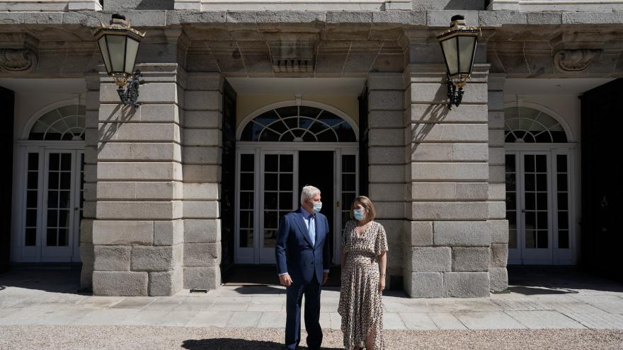 Marta Rivera de la Cruz en la visita