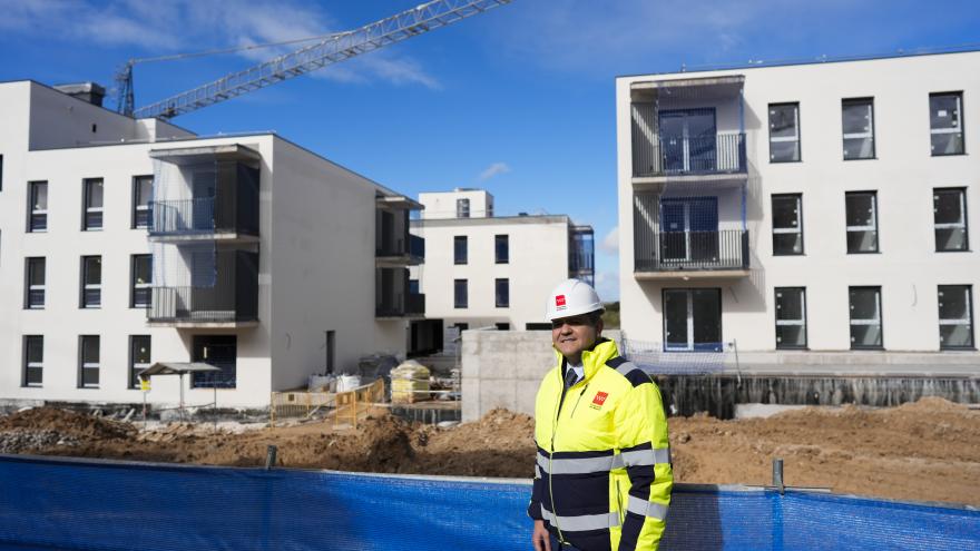 El consejero Jorge Rodrigo durante su visita a las obras