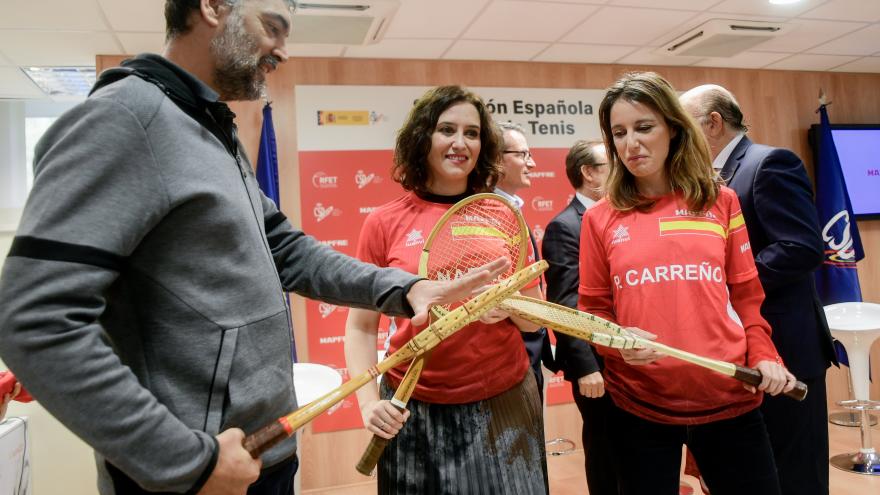 Isabel Díaz Ayuso en la presentación del equipo español que disputará la fase final de la Copa Davis de tenis