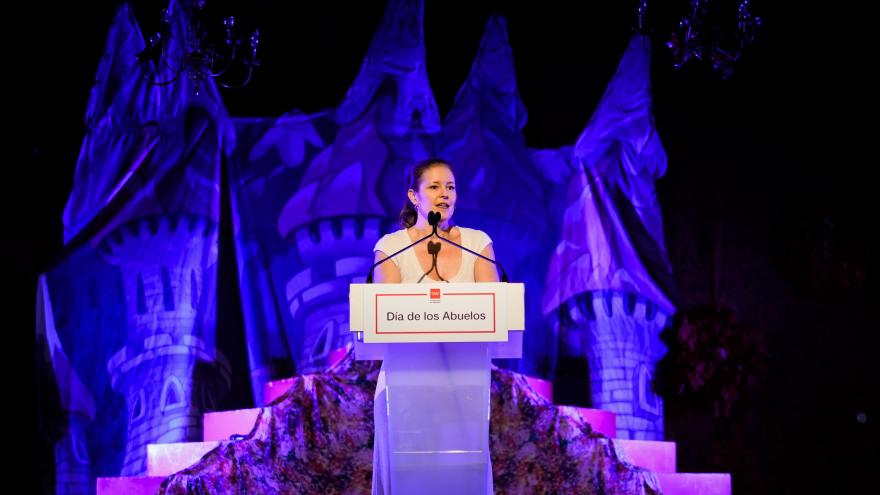 Dávila participa en la jornada organizada en Leganés para celebrar el Día de los Abuelos La consejera Ana Dávila en la jornada organizada en Leganés para celebrar el Día de los Abuelos