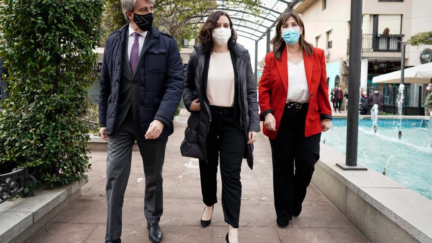 Díaz Ayuso se reúne con la alcaldesa de Pozuelo de Alarcón para abordar la situación del municipio y apoyar a su restauración