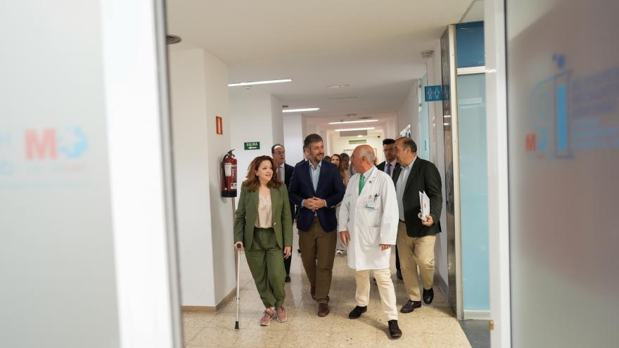 Los consejeros Miguel Ángel García Martín y Fátima Matute durante la firma de un protocolo de actuación contra nuevas drogas