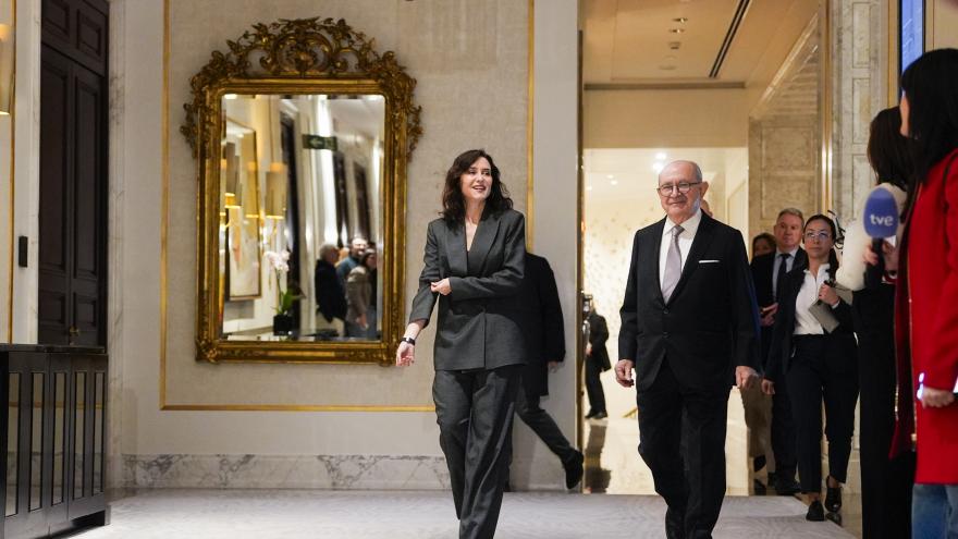 Díaz Ayuso protagoniza el encuentro informativo de Nueva Economía Fórum La presidenta Isabel Díaz Ayuso durante el encuentro informativo