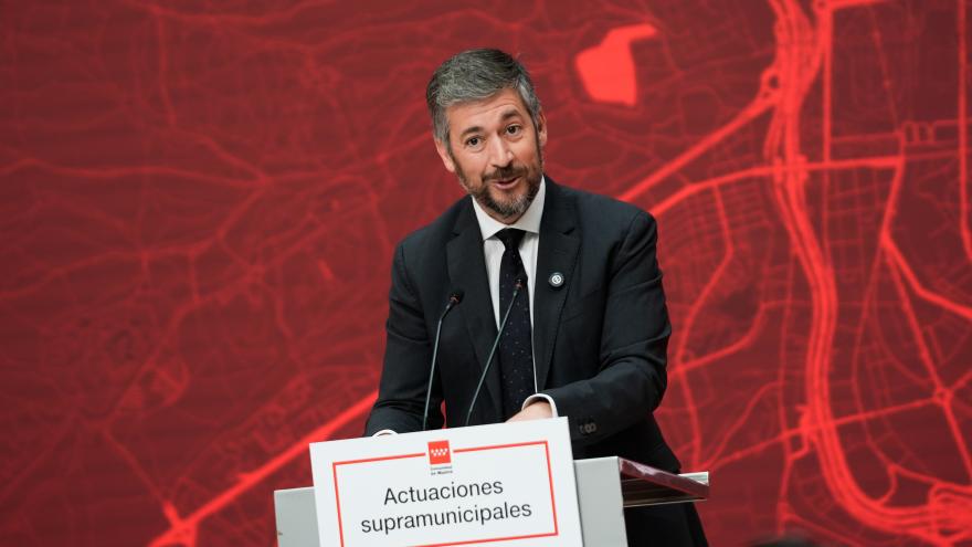 El consejero Miguel Ángel García Martín durante la presentación del programa de actuaciones supramunicipales del PIR