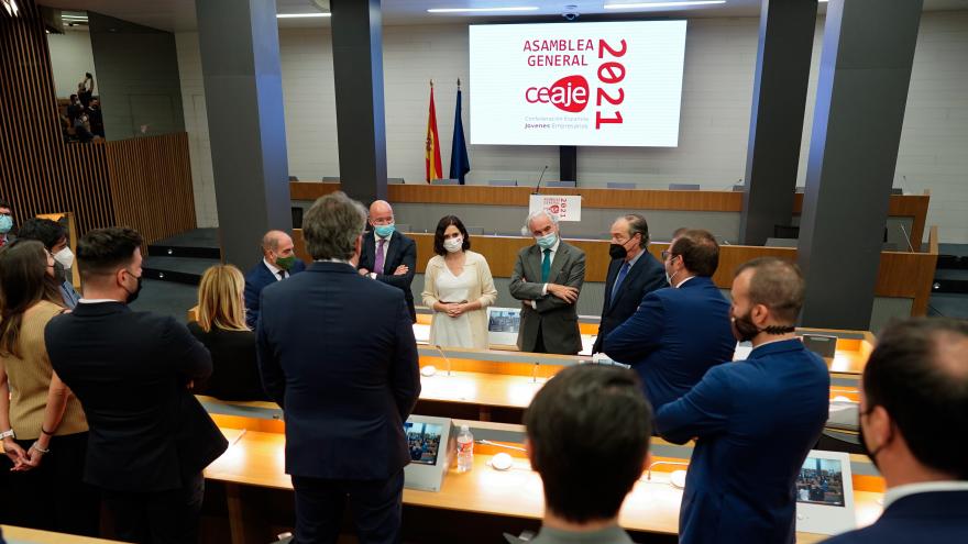 Isabel Díaz Ayuso ha participado en la clausura del Congreso de CEAJE