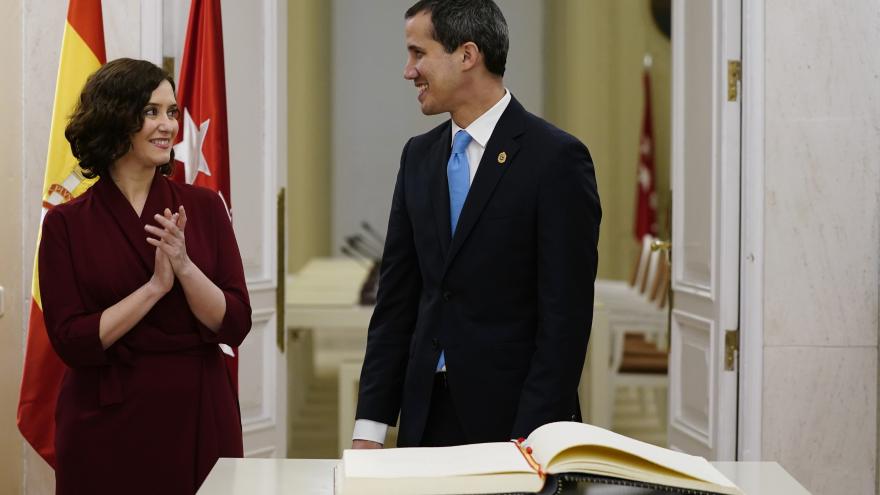 Isabel Díaz Ayuso durante la recepción a Juan Guaidó en la Real Casa de Correos 