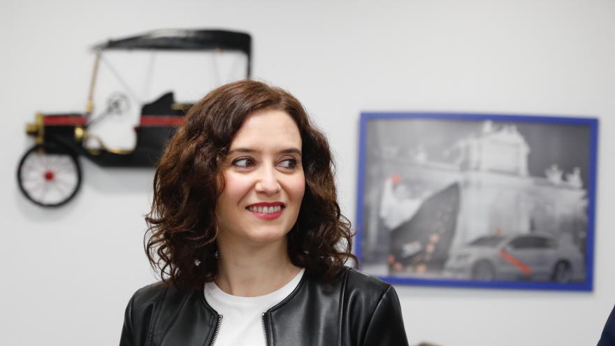 Díaz Ayuso en visita a Asociación Gremial del Taxi