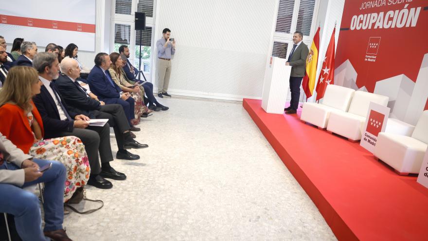 El consejero Jorge Rodrigo en una jornada sobre ocupación de viviendas