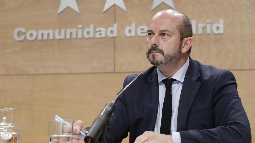 El vicepresidente y portavoz del gobierno, Pedro Rollán, comparece en rueda de prensa para dar cuenta de los acuerdos adoptados en el Consejo de Gobierno.