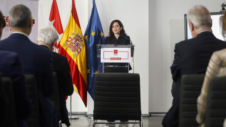 La presidenta Isabel Díaz Ayuso durante el encuentro de trabajo 