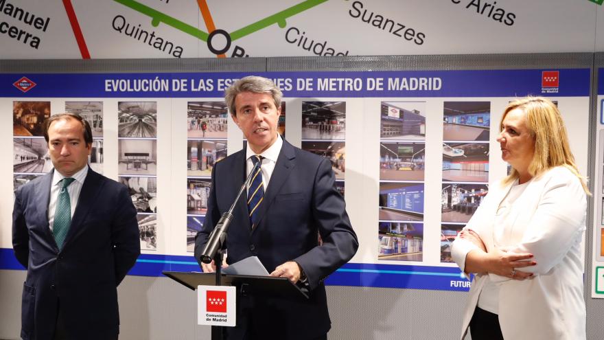 Garrido visita el Centro Tecnológico de la Estación 4.0 donde se prueban los sistemas de las estaciones de Metro de Madrid para las próximas décadas