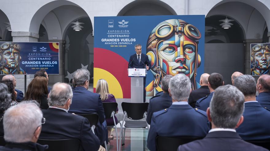 El consejero Carlos Novillo durante la presentación