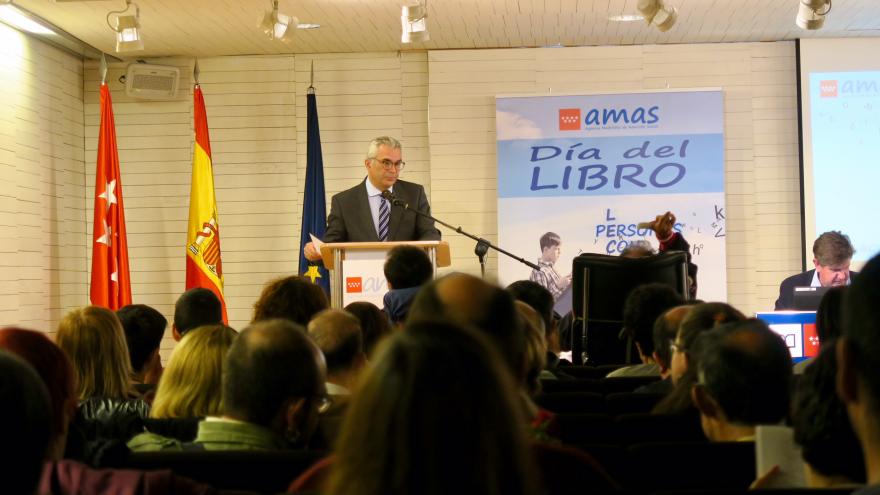 Carlos Izquierdo participa en el Programa de Lectura Fácil
