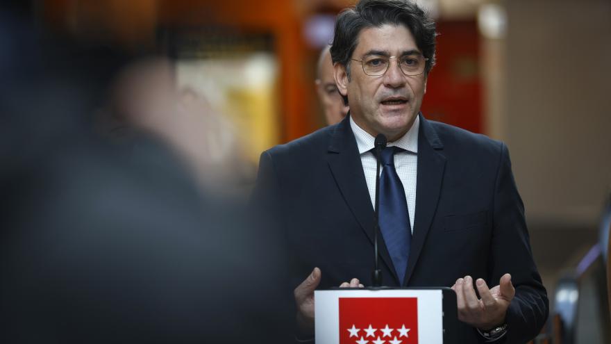 David Pérez hablando