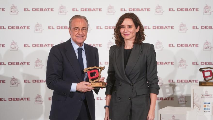 La presidenta junto al presidente del Real Madrid, Florentino Pérez