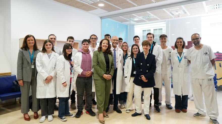 La consejera Fátima Matute en el Hospital público Infantil Universitario Niño Jesús