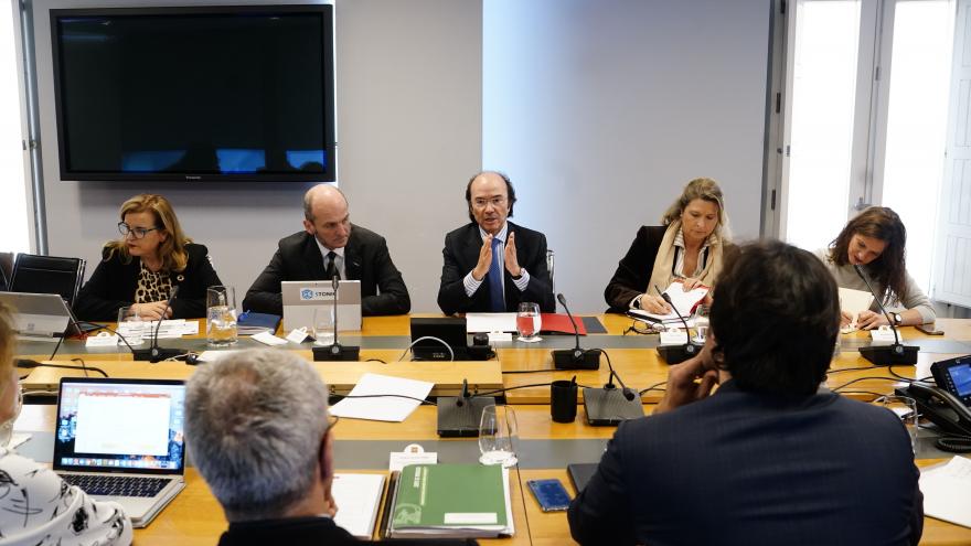Eduardo Sicilia durante el encuentro interterritorial junto a sus homólogos de Murcia y Andalucía
