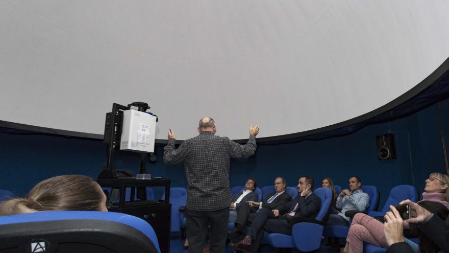 Más de 15.000 alumnos participan en Proyectos de Innovación Educativa en centros de la Comunidad Enrique Ossorio en el Aula de Astronomía de Fuenlabrada