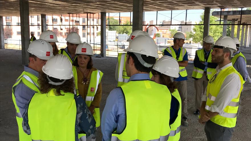 Ibarrola visita las obras de construcción del nuevo edificio judicial de Navalcarnero 