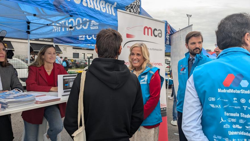 La consejera Rocío Albert durante la inauguración del IV Madrid Motor Student