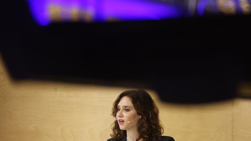 La presidenta Isabel Díaz Ayuso durante la presentación del libro La Temeraria