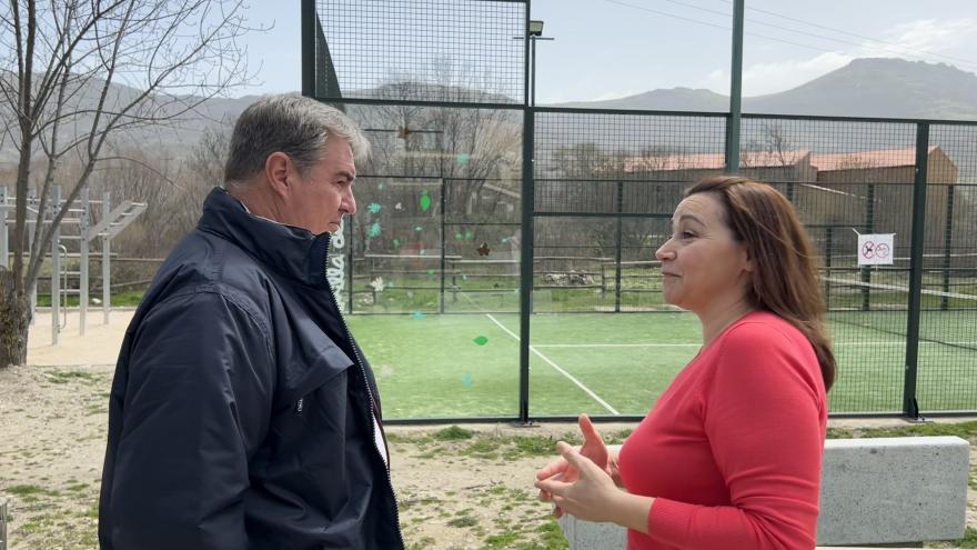 El viceconsejero de Presidencia y Administración Local, José Antonio Sánchez, en un momento de su visita a Pinilla del Valle