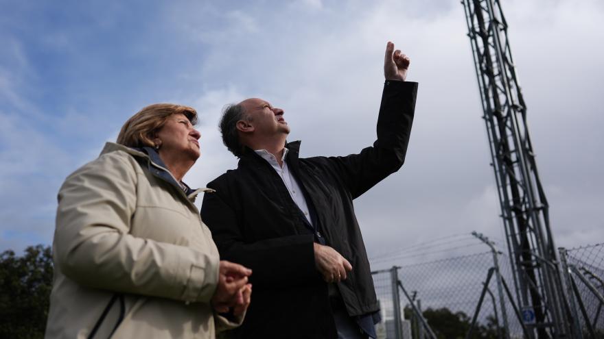 El consejero Miguel López-Valverde durante su visita a Villar del Olmo