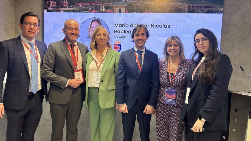 Una delegación de la Consejería de Medio Ambiente, Agricultura e Interior participa en MIPIM 2025