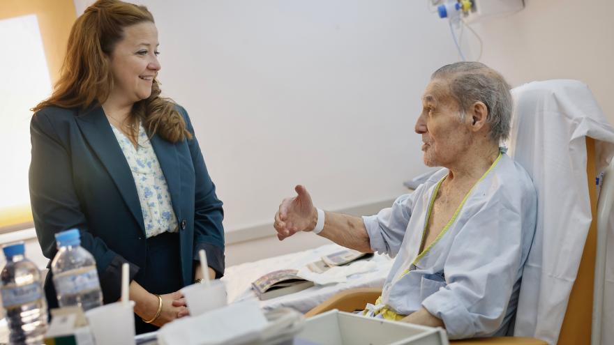 Matute ha visitado el Hospital público Santa Cristina Fátima Matute en el Hospital Santa Cristina