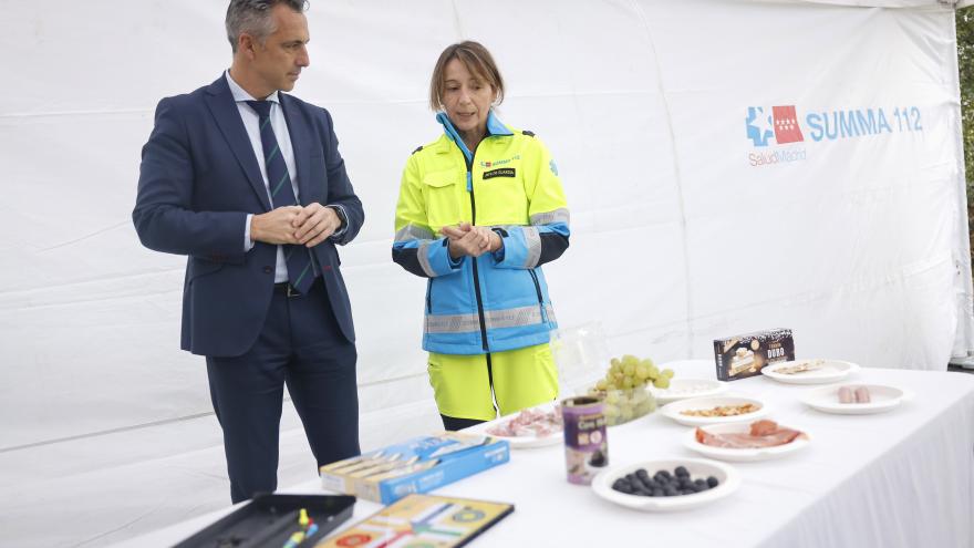 El consejero Carlos Novillo durante la presentación de la campaña informativa #NavidadSegura