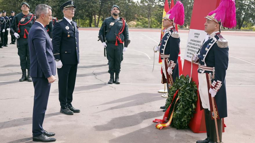 El consejero Carlos Novillo en el Instituto de Formación Integral en Seguridad y Emergencias 